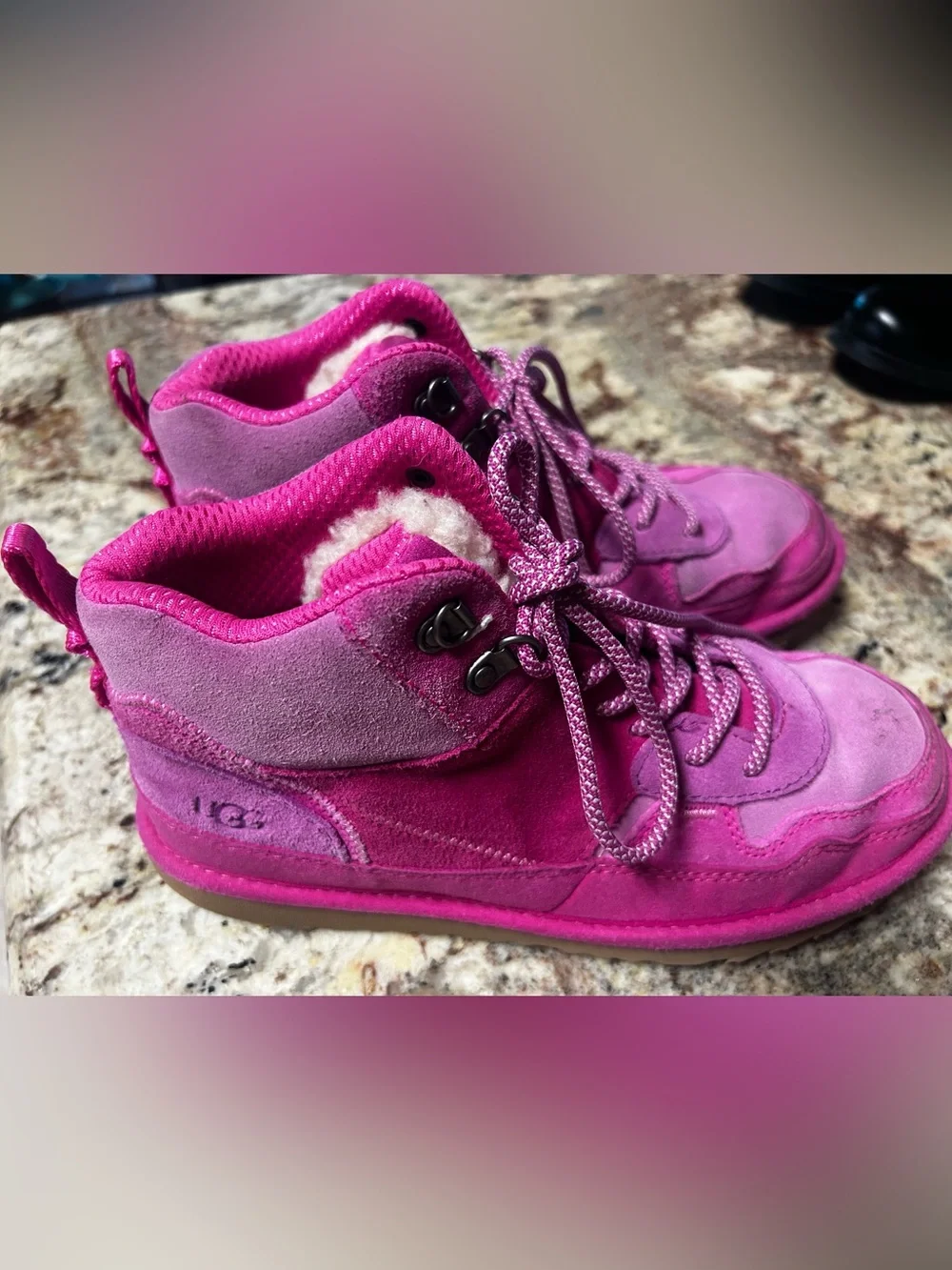 UGG Big Girl’s 6 Hot Pink/Purple Leather Fleece-Lined Lace-Up Boots